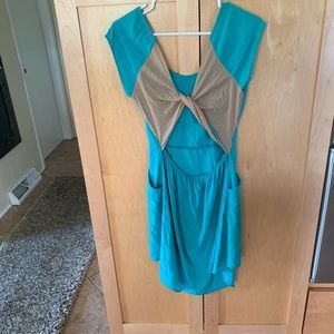 Twist back high low dress